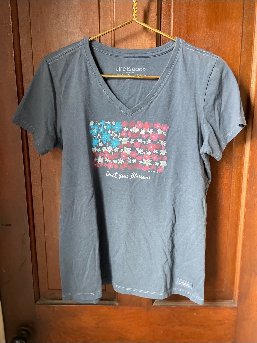 Life is Good women's medium short sleeve blue v neck top